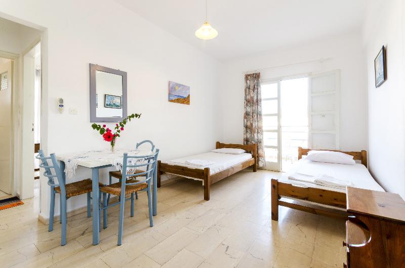 Aris Apartments 말리아 외부 사진