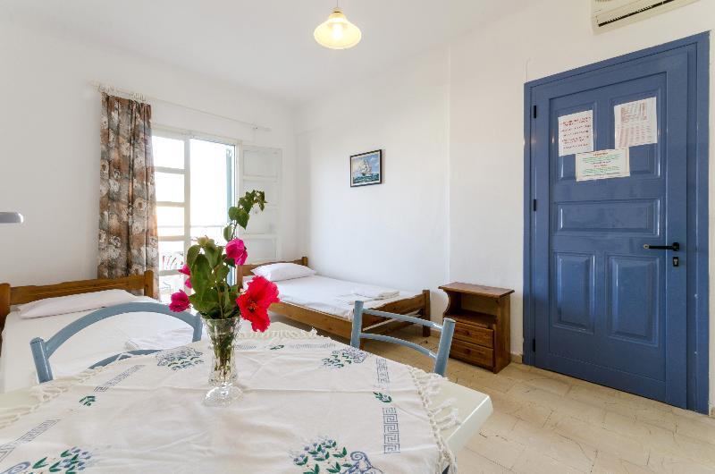 Aris Apartments 말리아 외부 사진